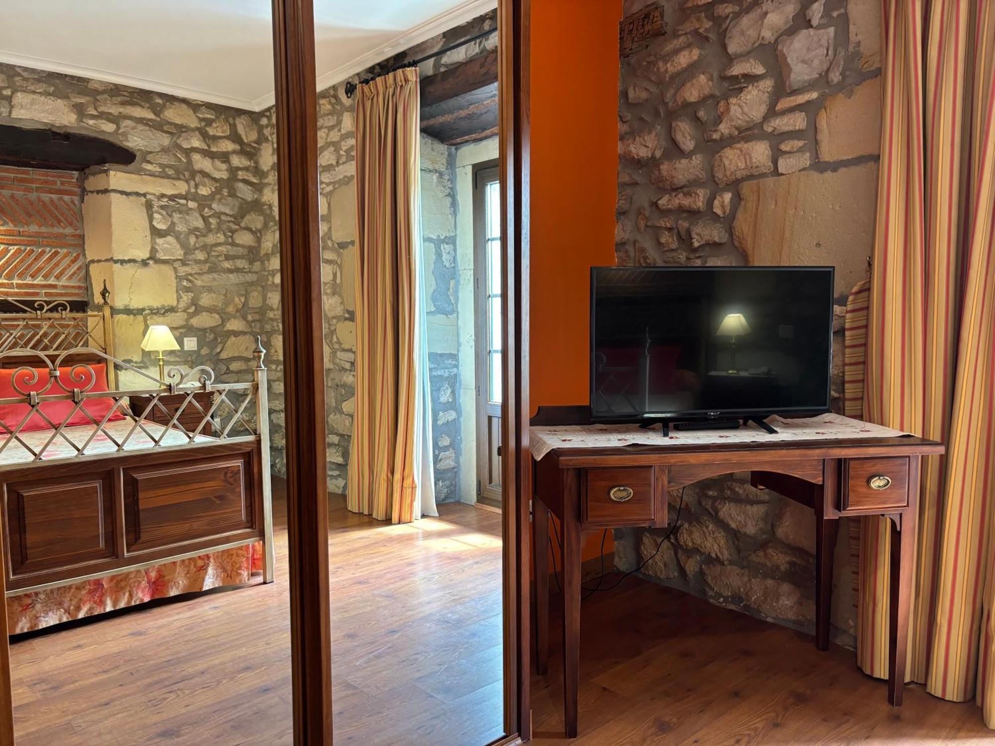 Hotel Casona Los Caballeros Santillana del Mar Exteriör bild